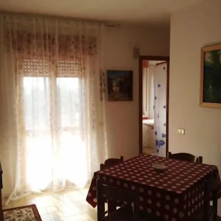 דירה Parco Degli Emiri סקליאה